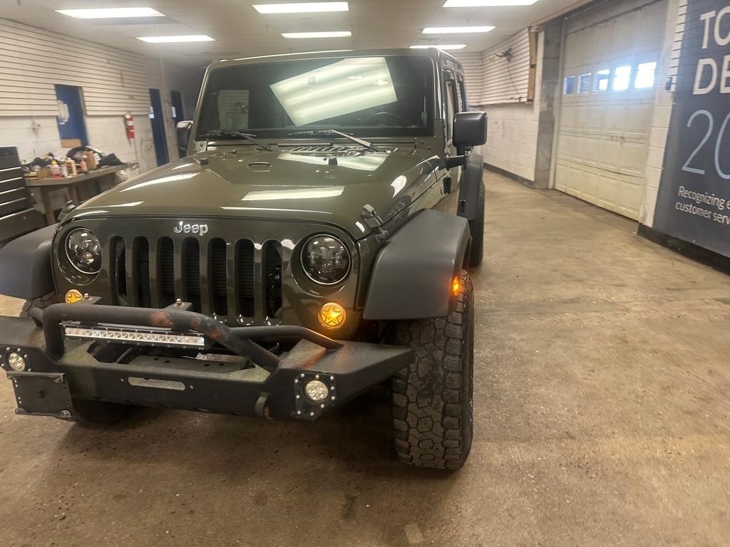 Jeep Wrangler Unlimited Sport 4WD 2015