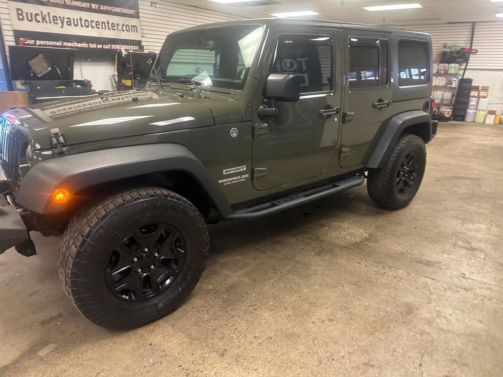Jeep Wrangler Unlimited Sport 4WD 2015