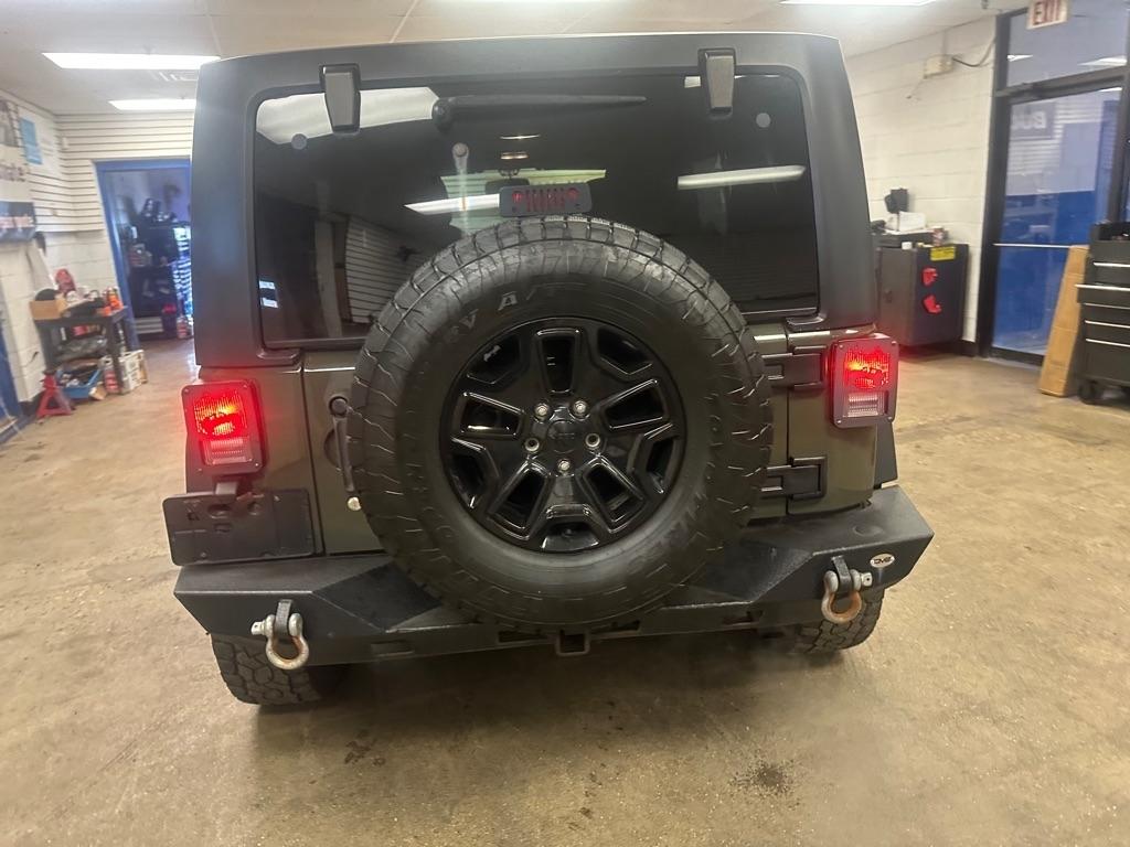 Jeep Wrangler Unlimited Sport 4WD 2015
