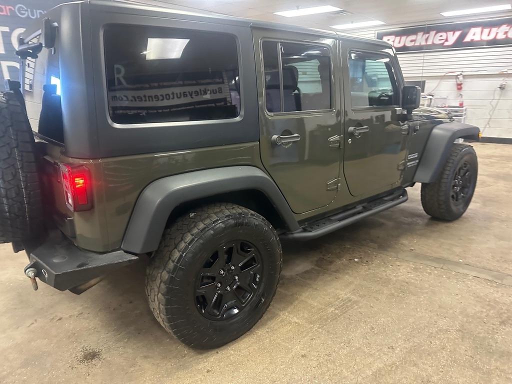 Jeep Wrangler Unlimited Sport 4WD 2015