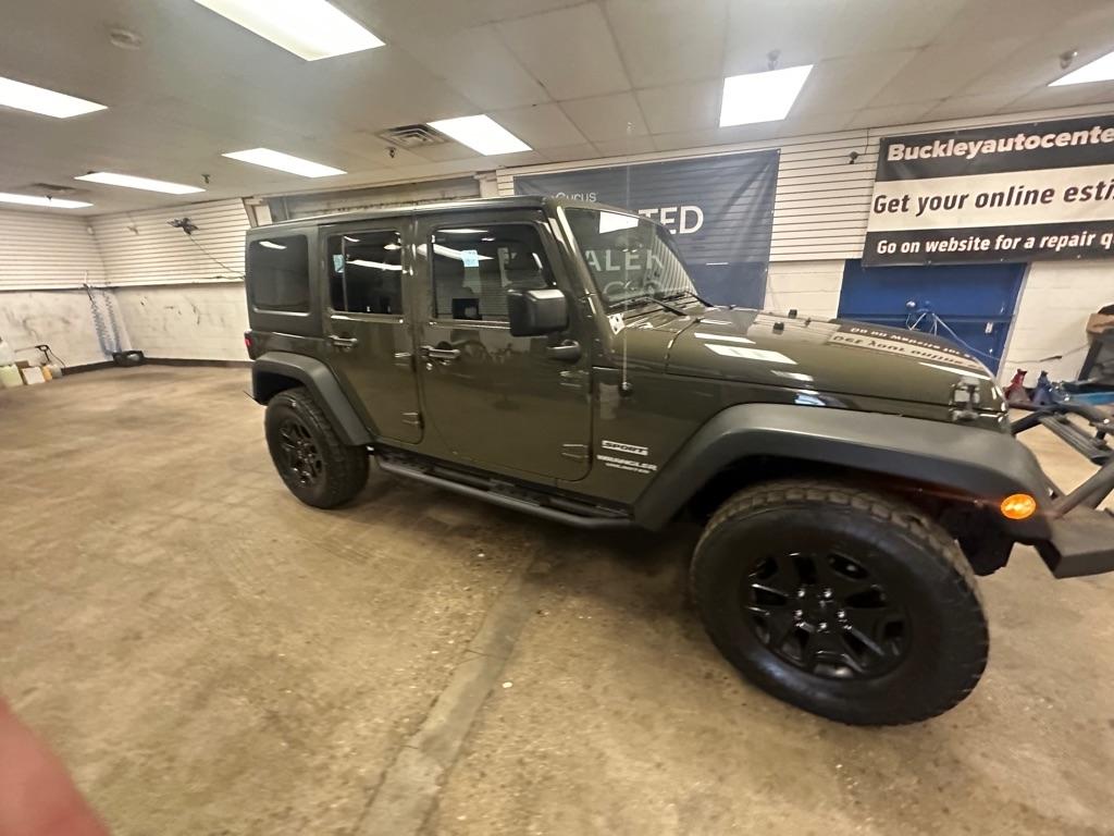 Jeep Wrangler Unlimited Sport 4WD 2015