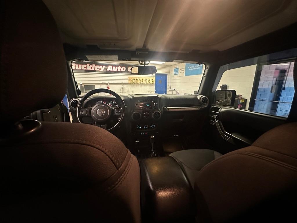 Jeep Wrangler Unlimited Sport 4WD 2015