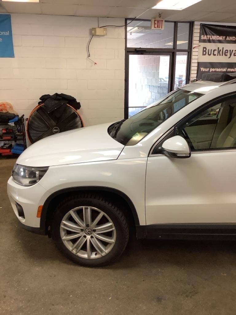 Volkswagen Tiguan SEL 4Motion 2015