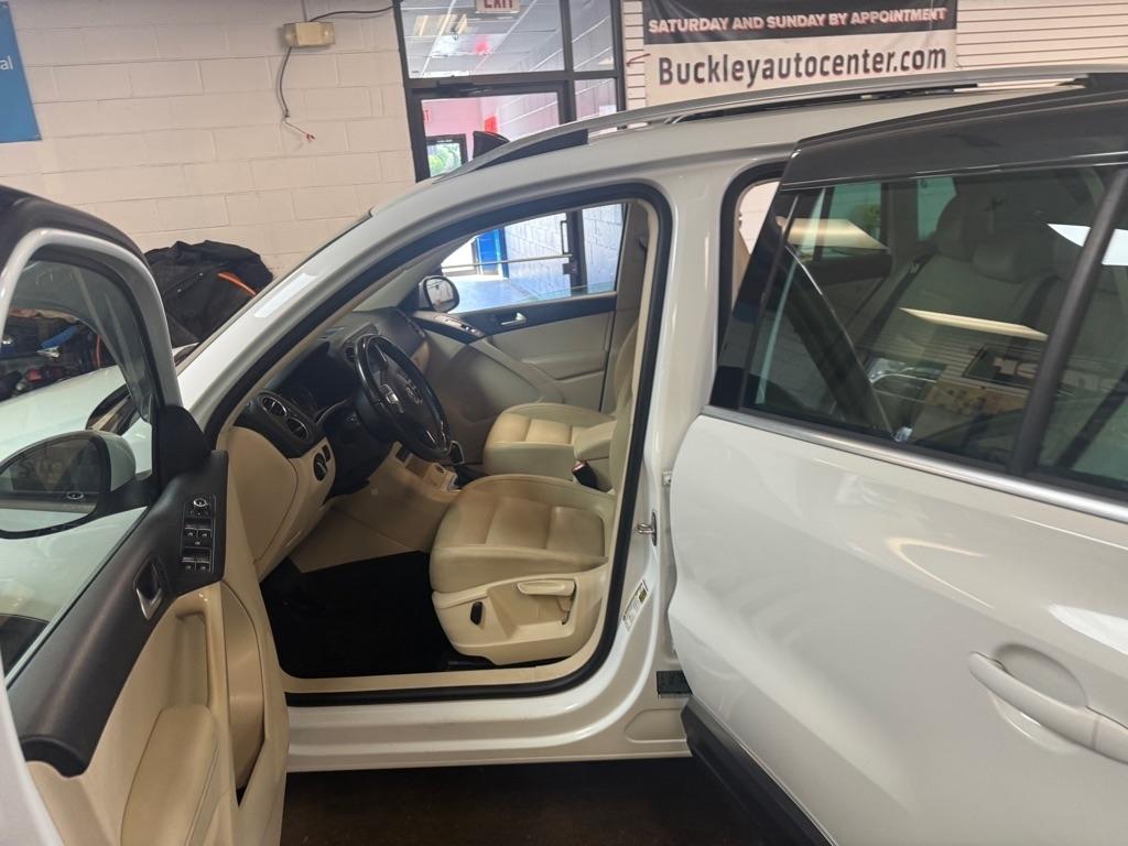 Volkswagen Tiguan SEL 4Motion 2015