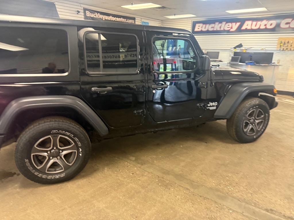 Jeep Wrangler Unlimited Sport 2019