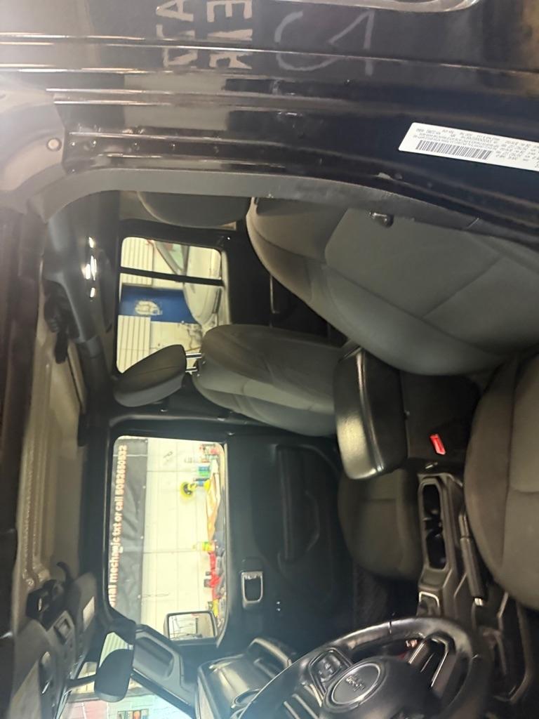 Jeep Wrangler Unlimited Sport 2019