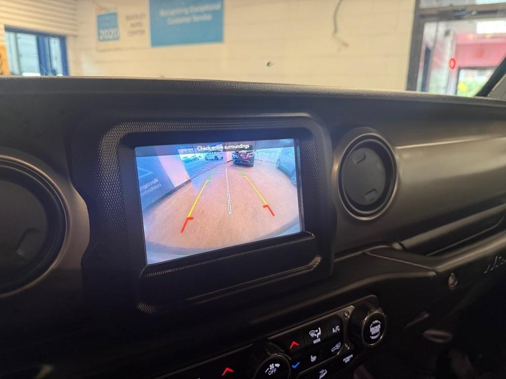 Jeep Wrangler Unlimited Sport 2019