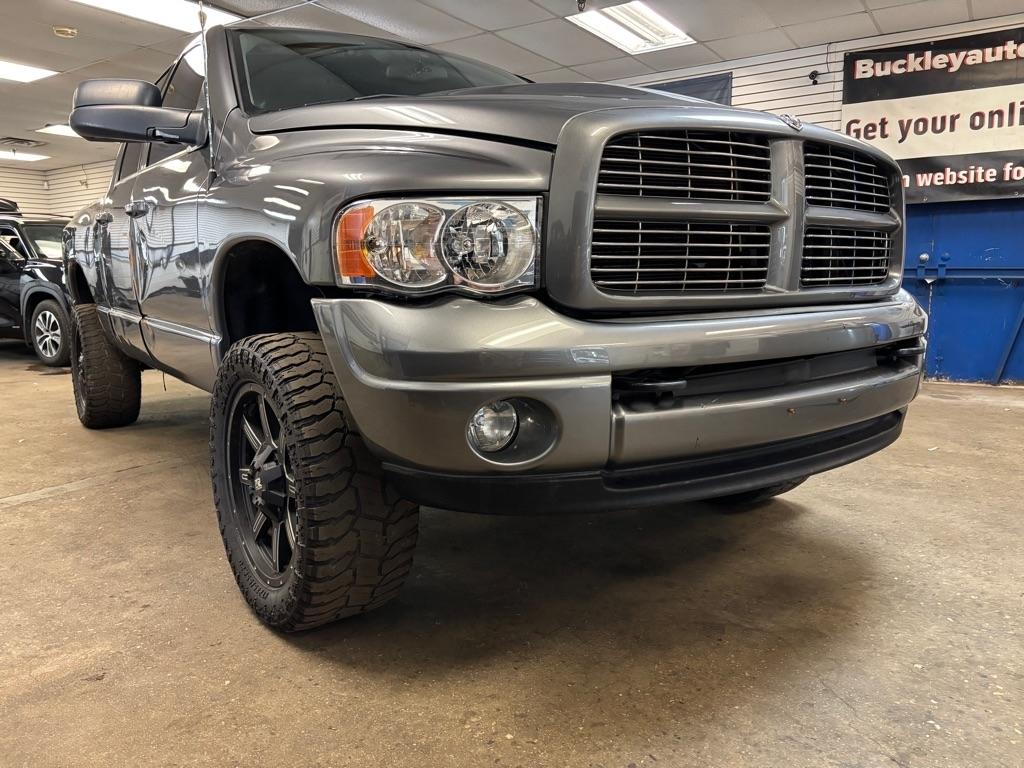 Dodge Ram 2500 ST Quad Cab 4WD 2004