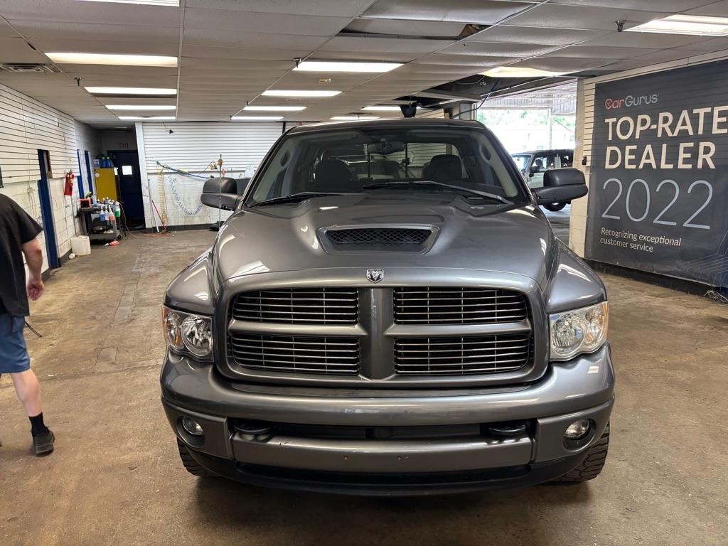 Dodge Ram 2500 ST Quad Cab 4WD 2004