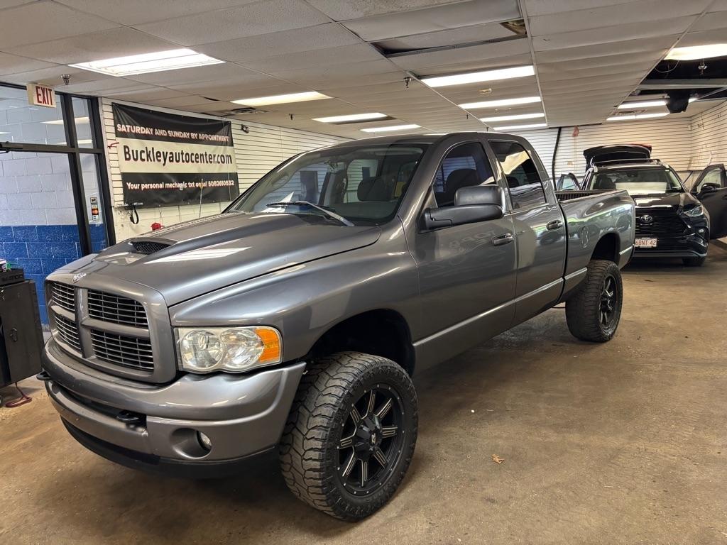 Dodge Ram 2500 ST Quad Cab 4WD 2004
