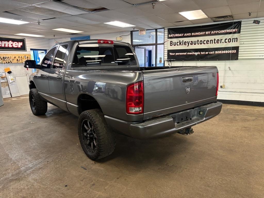 Dodge Ram 2500 ST Quad Cab 4WD 2004