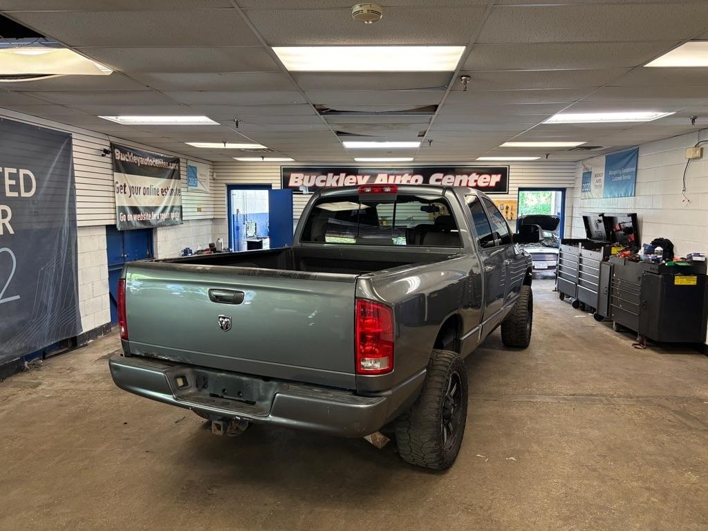 Dodge Ram 2500 ST Quad Cab 4WD 2004