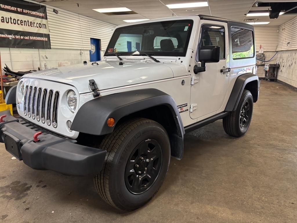 Jeep Wrangler Sport 4WD 2014
