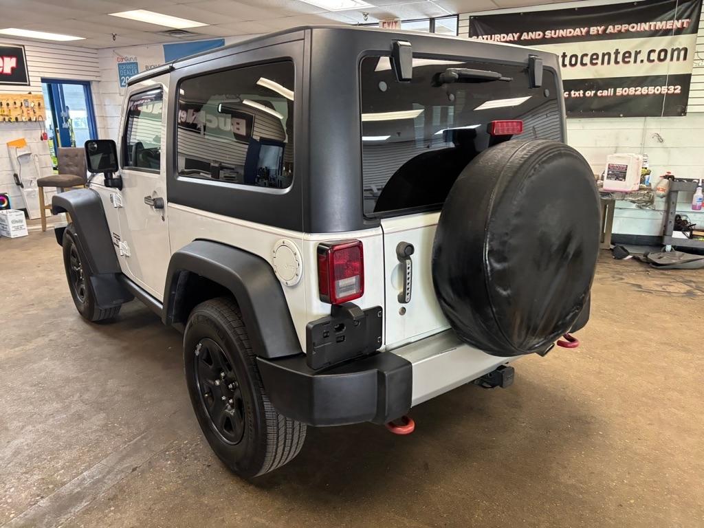 Jeep Wrangler Sport 4WD 2014