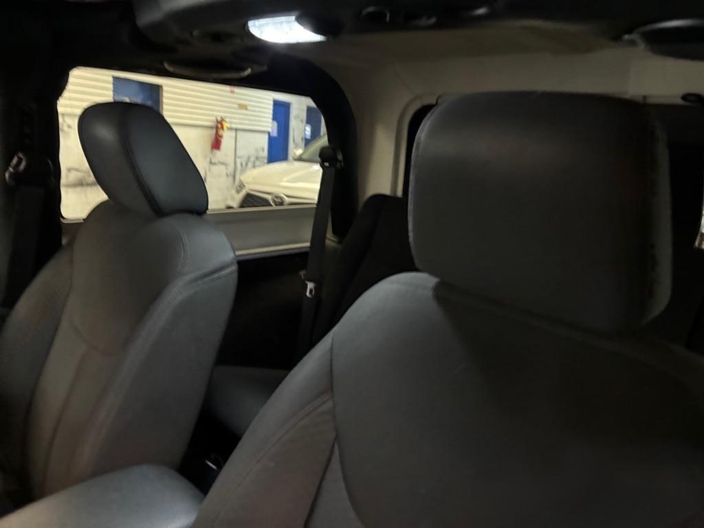 Jeep Wrangler Sport 4WD 2014