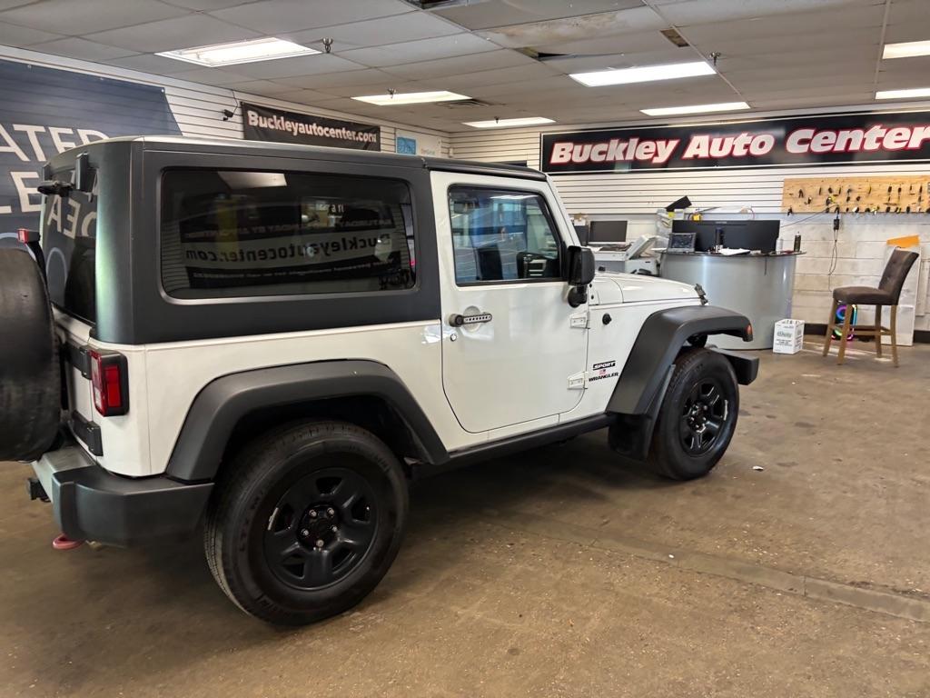 Jeep Wrangler Sport 4WD 2014