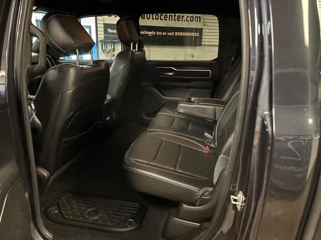 RAM 1500 Big Horn Crew Cab SWB 4WD 2019