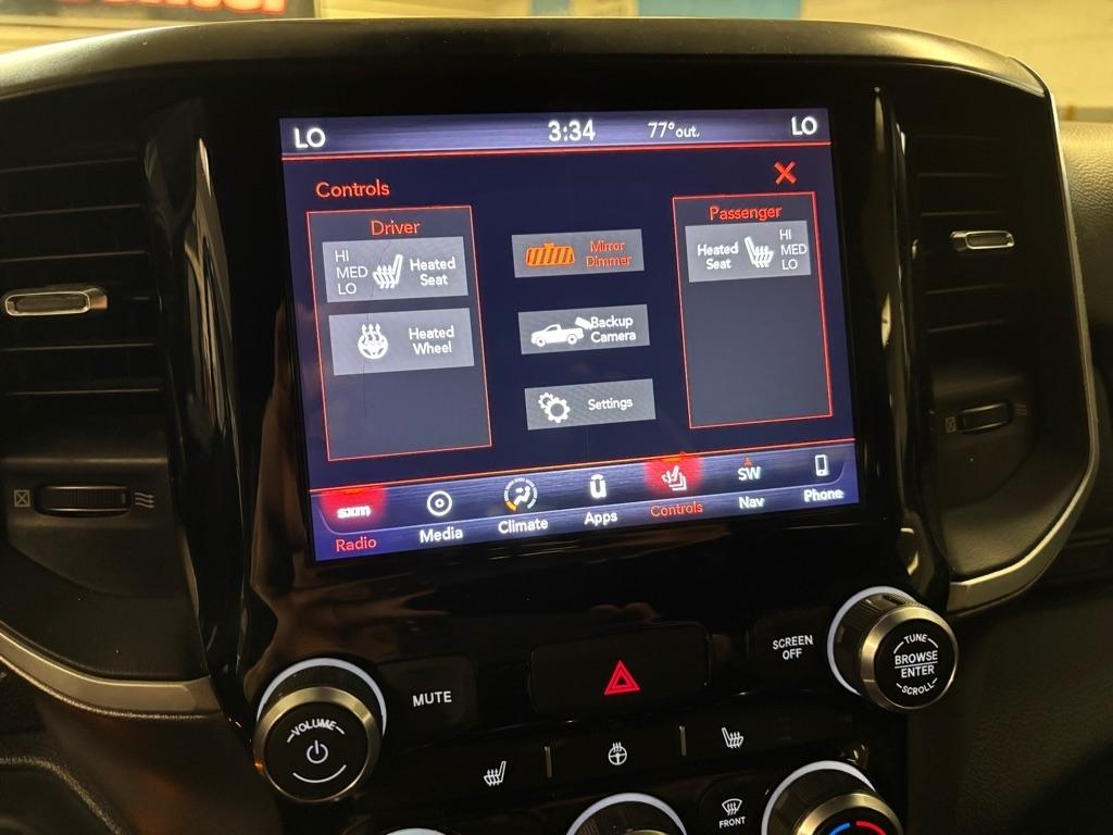 RAM 1500 Big Horn Crew Cab SWB 4WD 2019