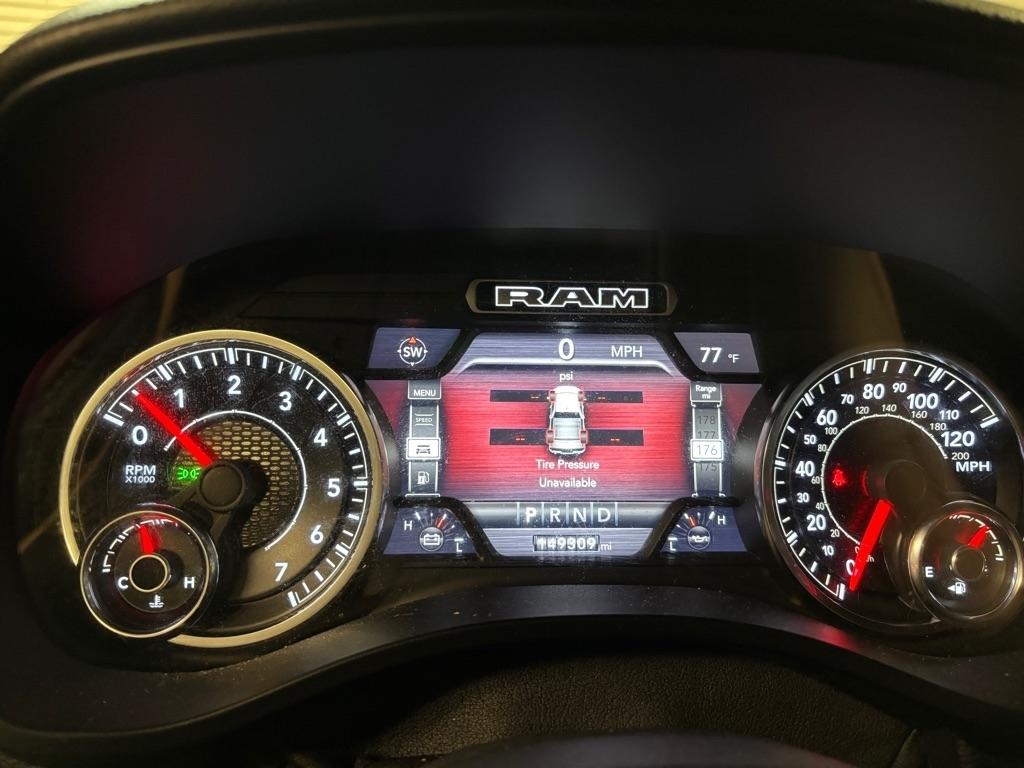 RAM 1500 Big Horn Crew Cab SWB 4WD 2019