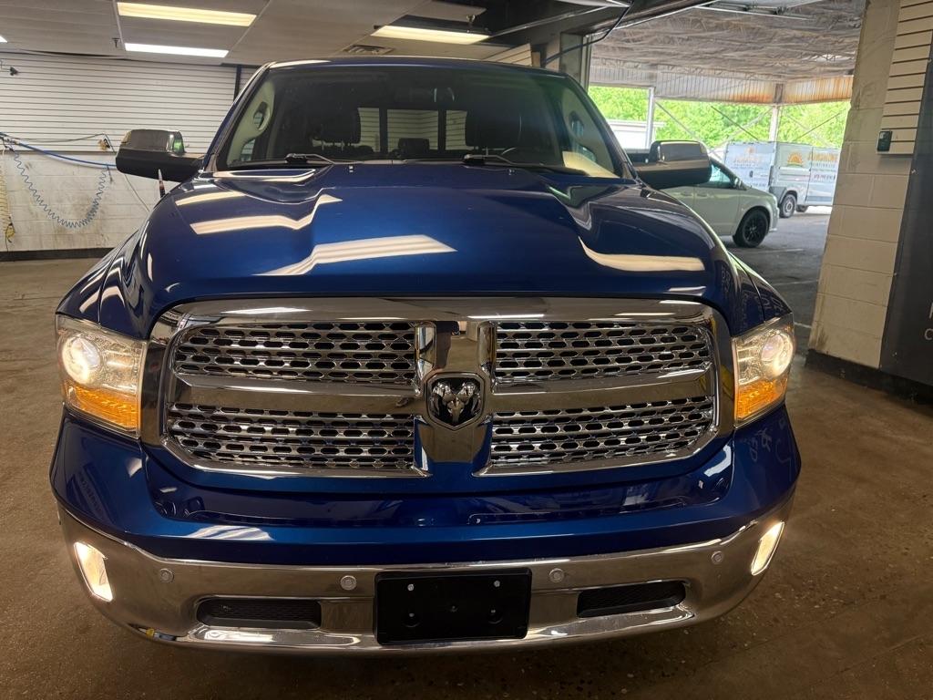 RAM 1500 Laramie Quad Cab 4WD 2017