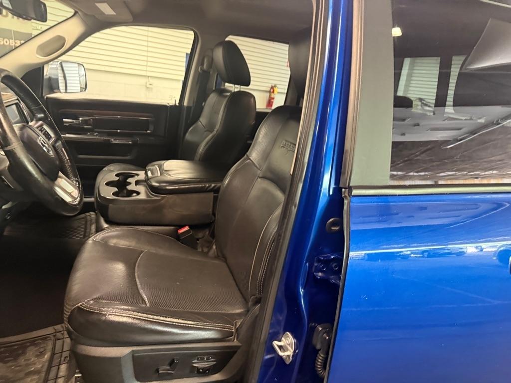 RAM 1500 Laramie Quad Cab 4WD 2017