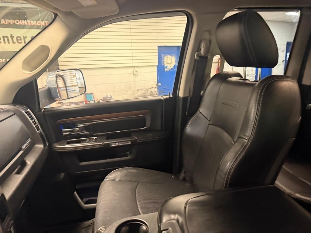 RAM 1500 Laramie Quad Cab 4WD 2017