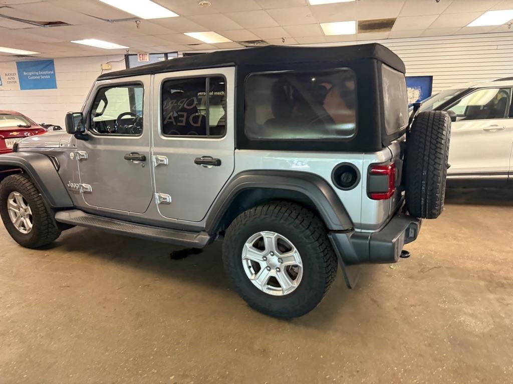 Jeep Wrangler Unlimited Sport 2018