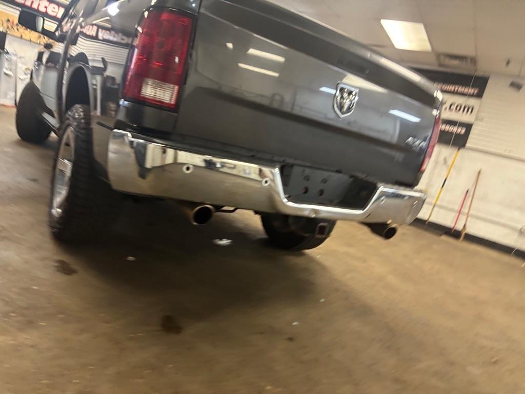 RAM 1500 Tradesman Crew Cab SWB 4WD 2017