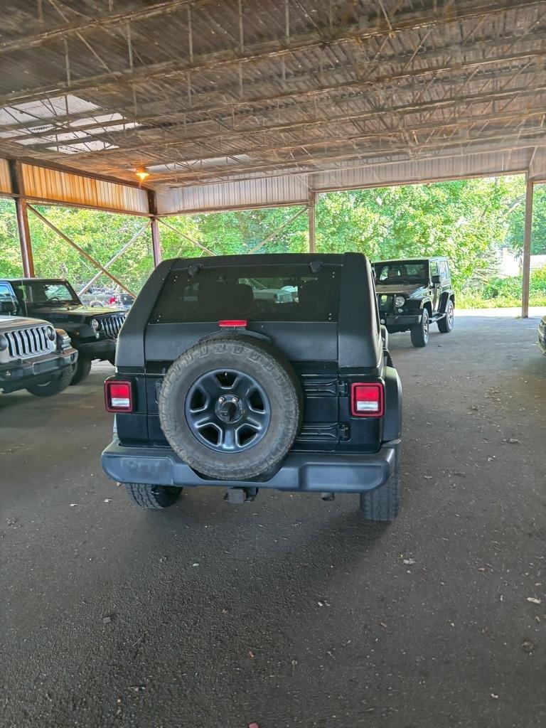 Jeep Wrangler Unlimited Sport 2018