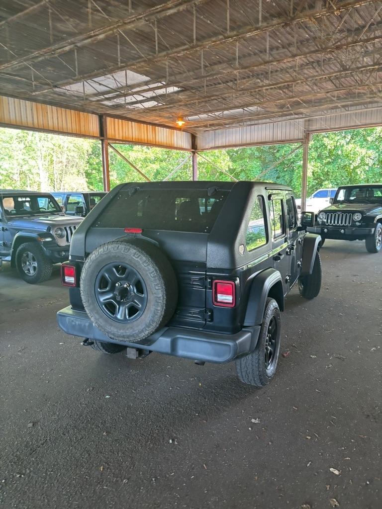 Jeep Wrangler Unlimited Sport 2018