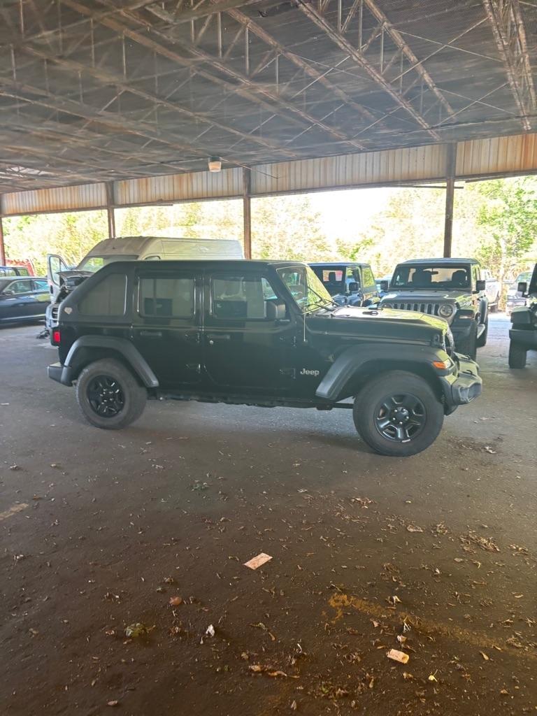 Jeep Wrangler Unlimited Sport 2018