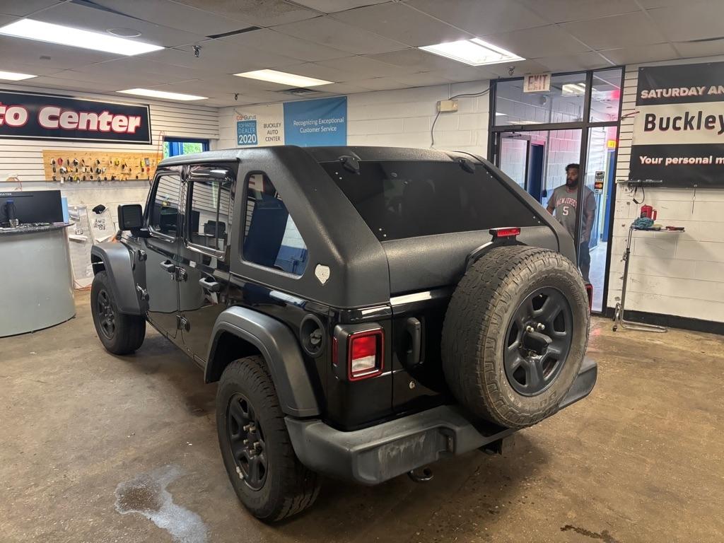 Jeep Wrangler Unlimited Sport 2018