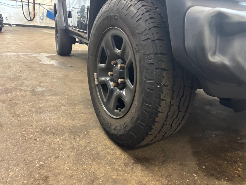 Jeep Wrangler Unlimited Sport 2018