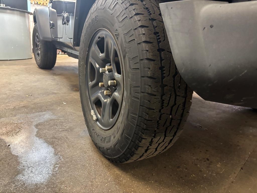 Jeep Wrangler Unlimited Sport 2018