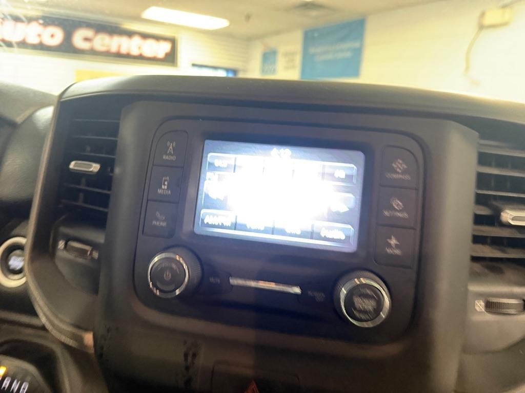 RAM 2500 Tradesman Crew Cab LWB 4WD 2023