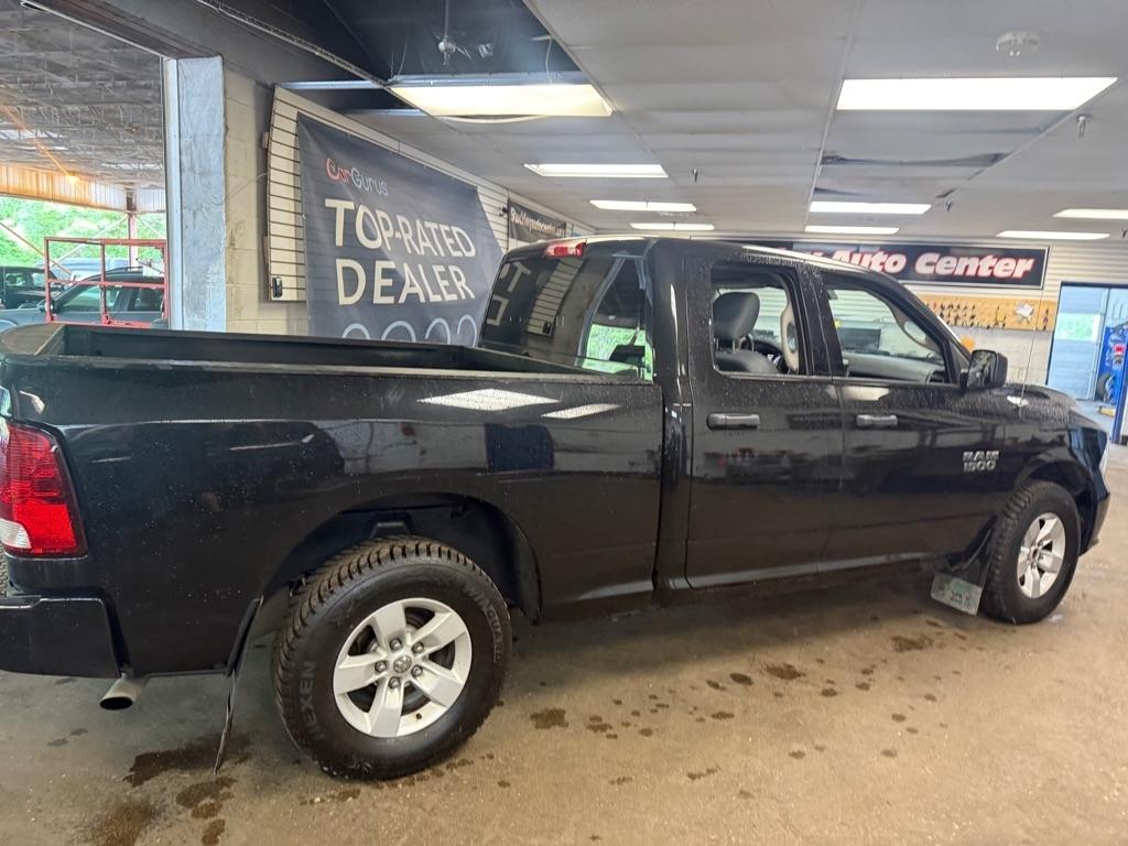 RAM 1500 Tradesman Quad Cab 4WD 2018