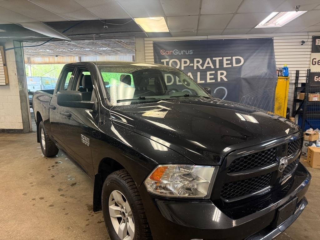 RAM 1500 Tradesman Quad Cab 4WD 2018