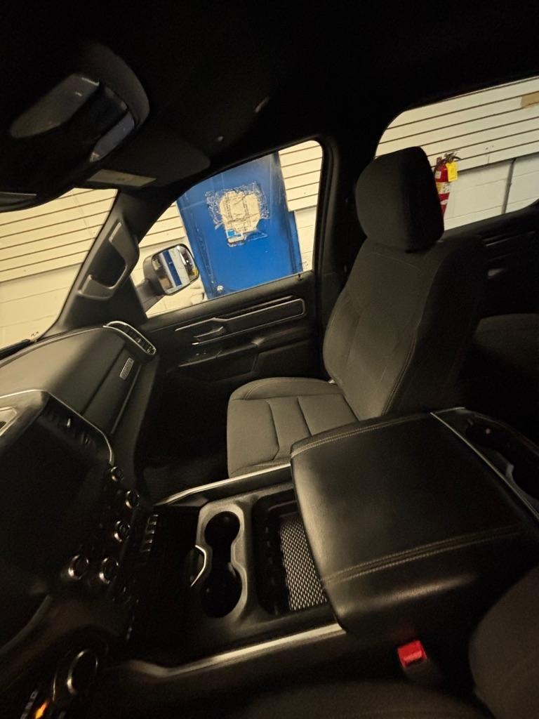 RAM 1500 Big Horn Crew Cab SWB 4WD 2019