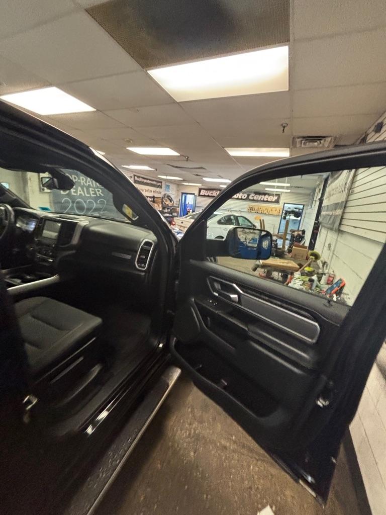 RAM 1500 Big Horn Crew Cab SWB 4WD 2019