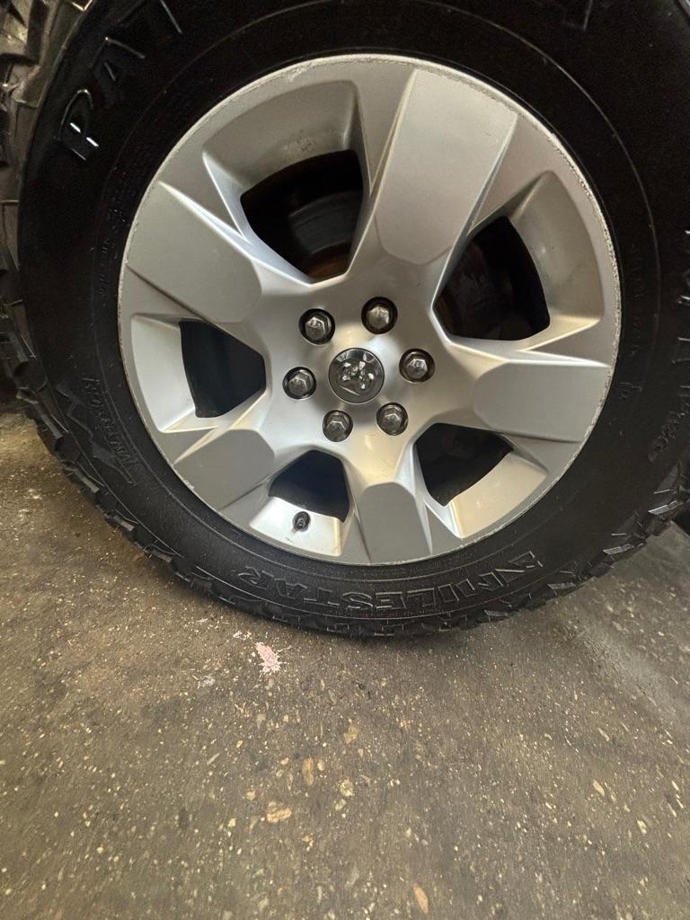 RAM 1500 Big Horn Crew Cab SWB 4WD 2019