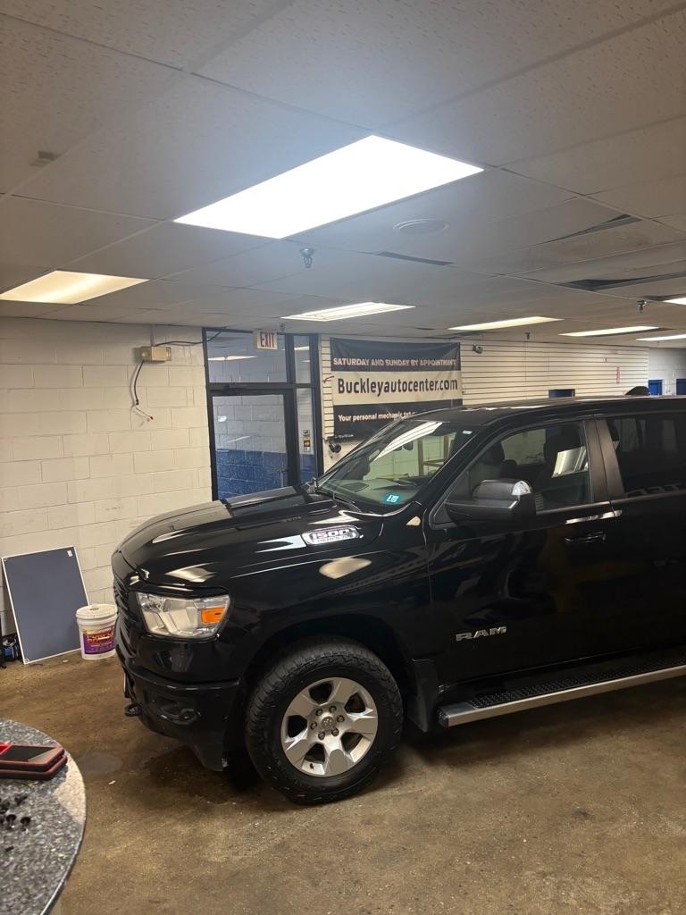 RAM 1500 Big Horn Crew Cab SWB 4WD 2019