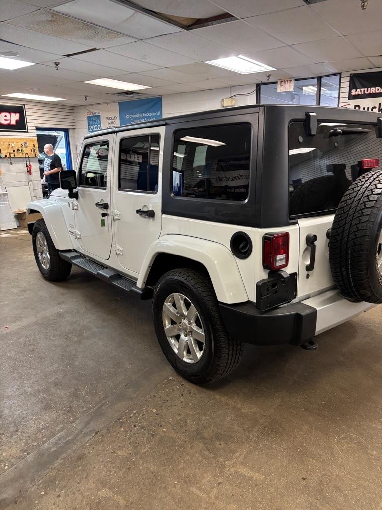 Jeep Wrangler Unlimited Sahara 4WD 2015