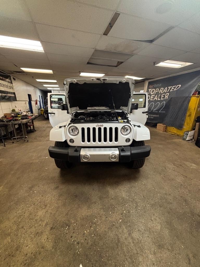 Jeep Wrangler Unlimited Sahara 4WD 2015