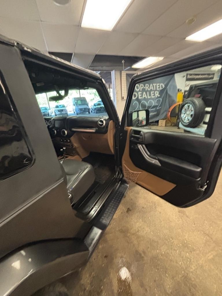 Jeep Wrangler Sahara 4WD 2017
