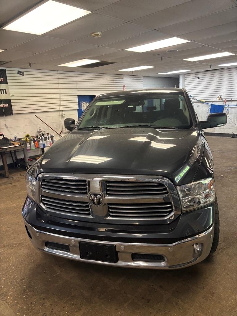 RAM 1500 Classic Tradesman Crew Cab SWB 4WD 2019