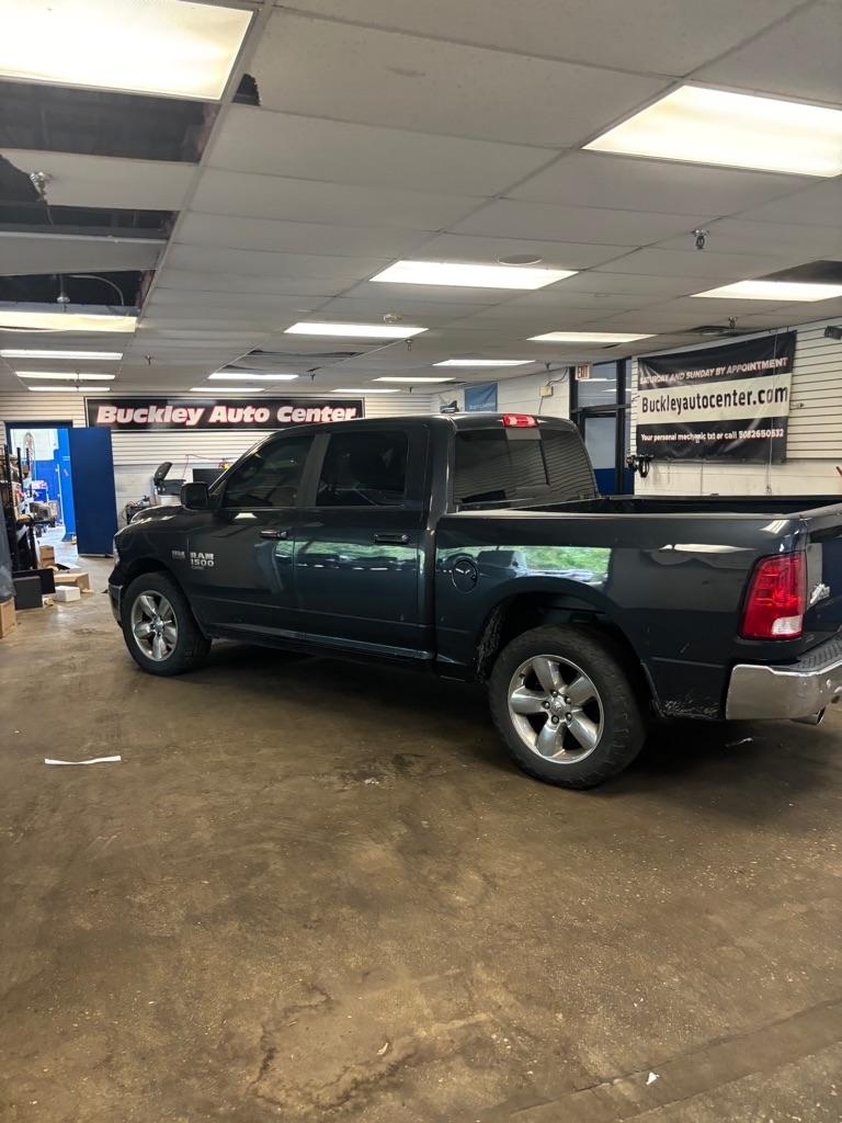 RAM 1500 Classic Tradesman Crew Cab SWB 4WD 2019