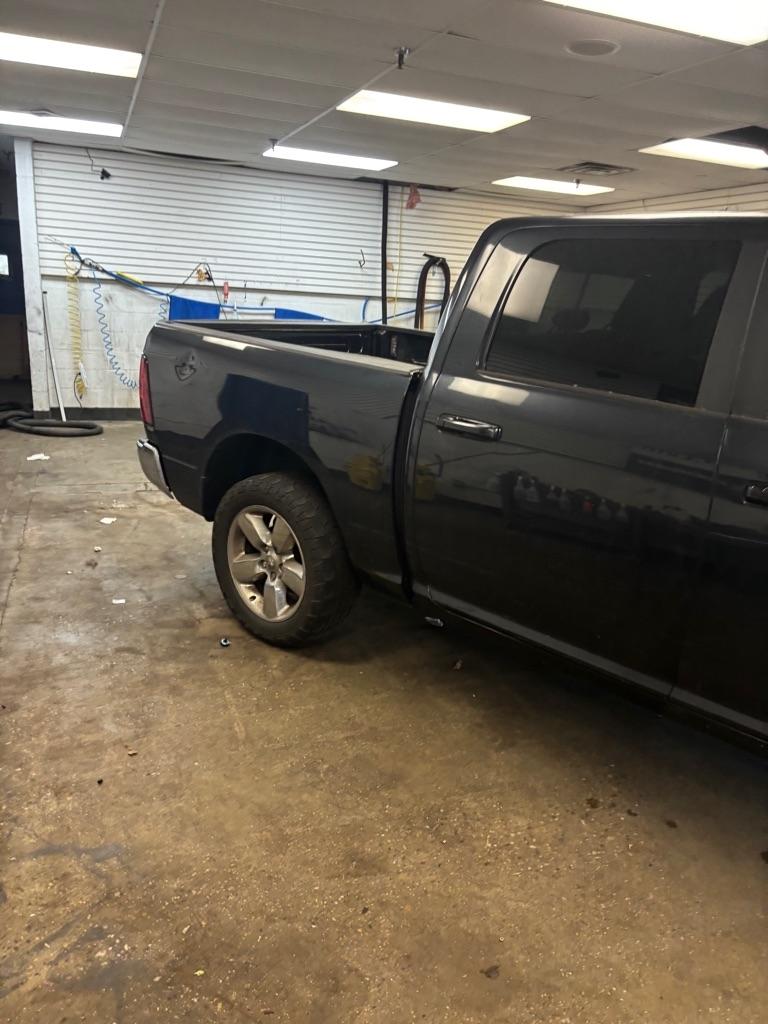 RAM 1500 Classic Tradesman Crew Cab SWB 4WD 2019