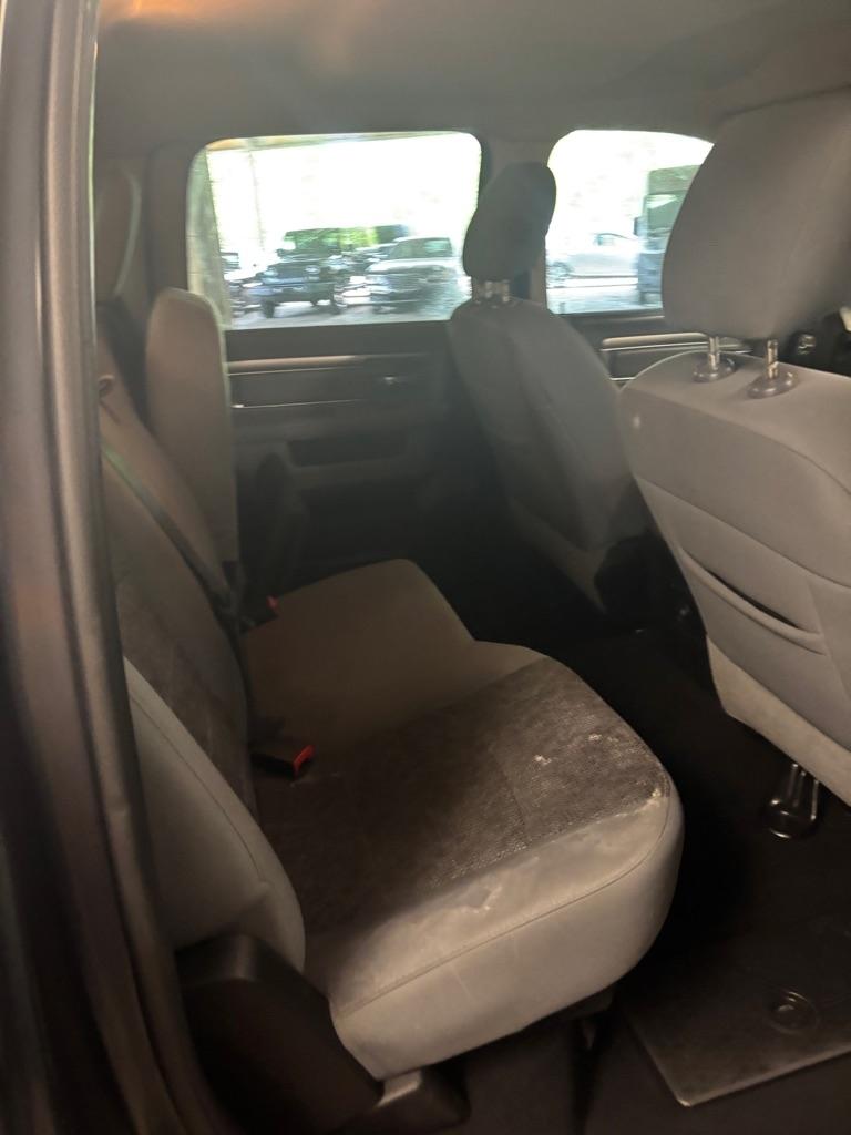 RAM 1500 Classic Tradesman Crew Cab SWB 4WD 2019