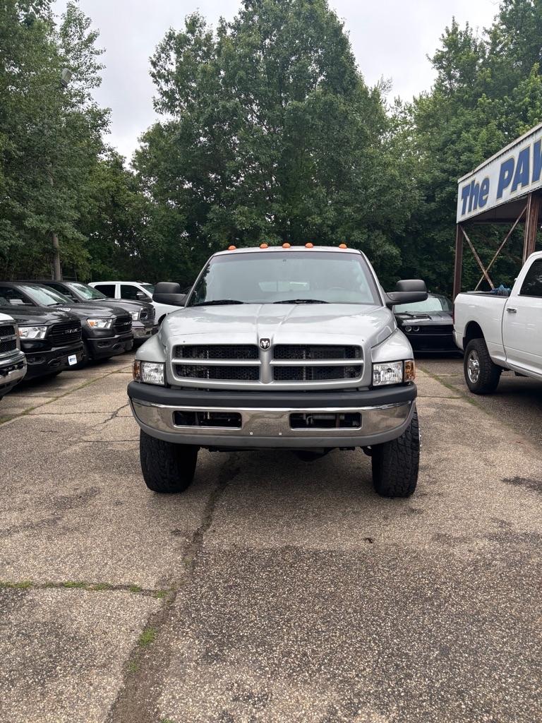 Dodge Ram 3500 SLT Quad Cab 4WD 2002