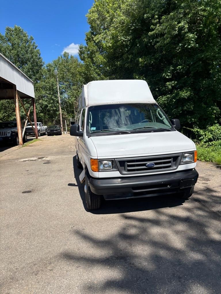 Ford Econoline E-250 Extended 2005